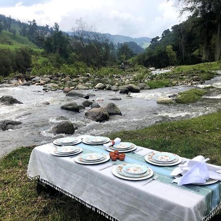 Alojamiento Con Vista Al Rio Y Paisajes Hermosos Vila Manizales Exterior foto